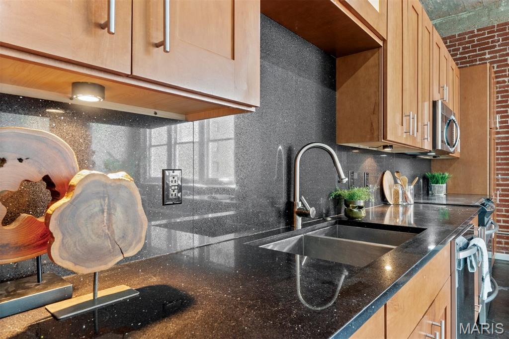 1511 Locust Street Unit: 510