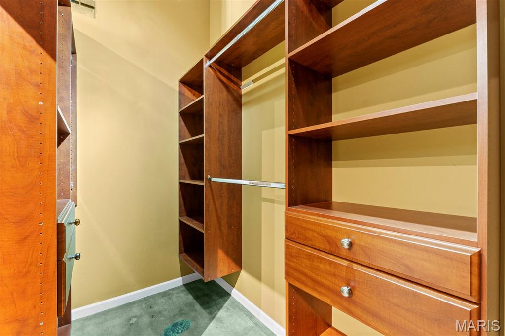 1511 Locust Street Unit: 510