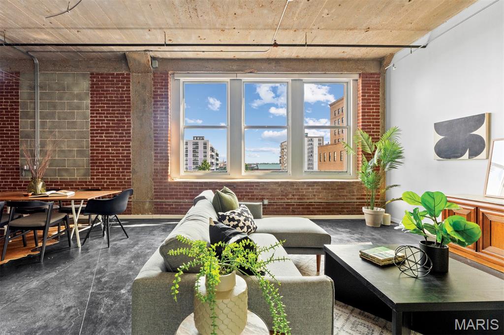 1511 Locust Street Unit: 510