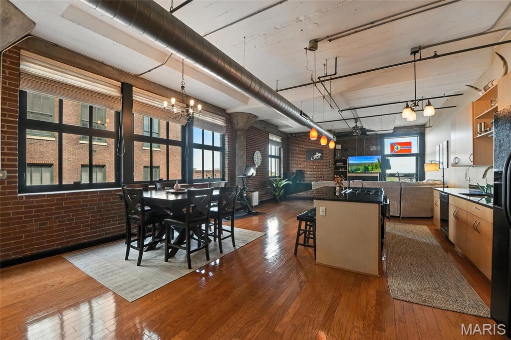 1619 Washington Avenue Unit: 602