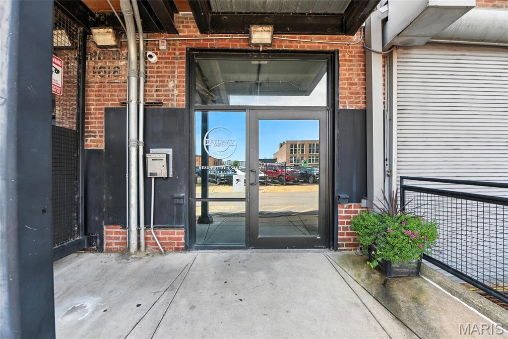 1619 Washington Avenue Unit: 602