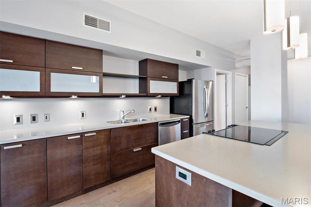 915 Olive Street Unit: 1302