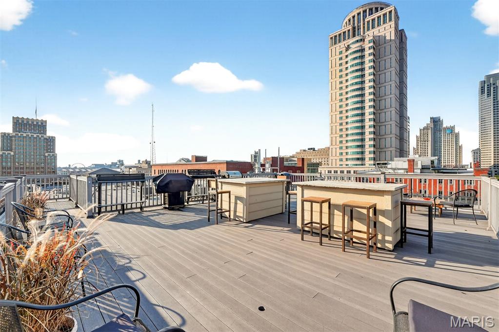 1004 Spruce Street Unit: 404