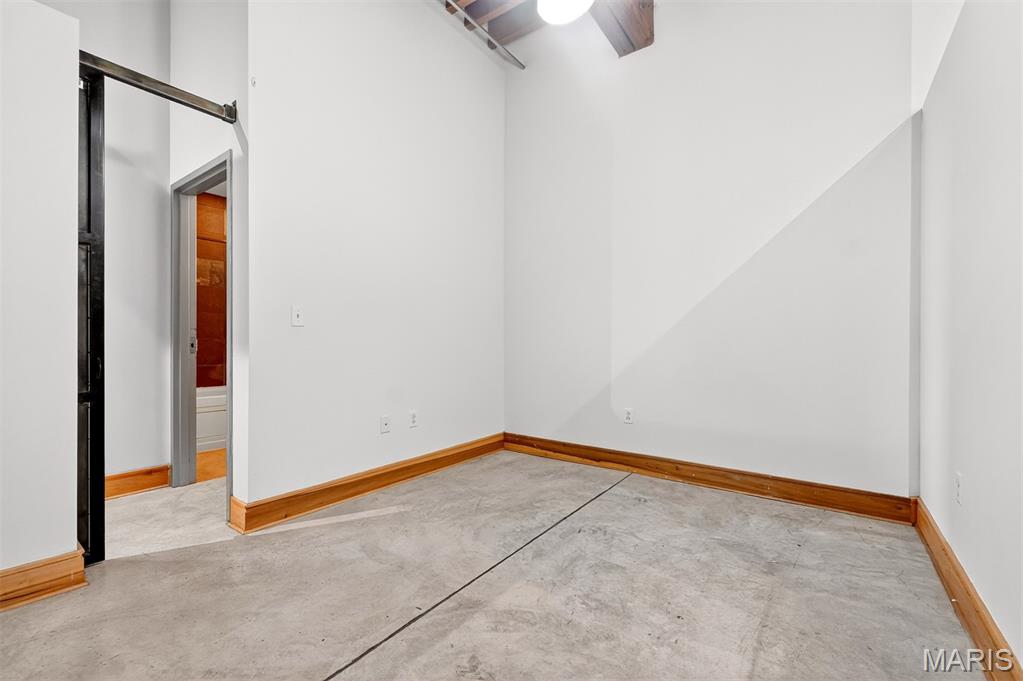 1004 Spruce Street Unit: 404