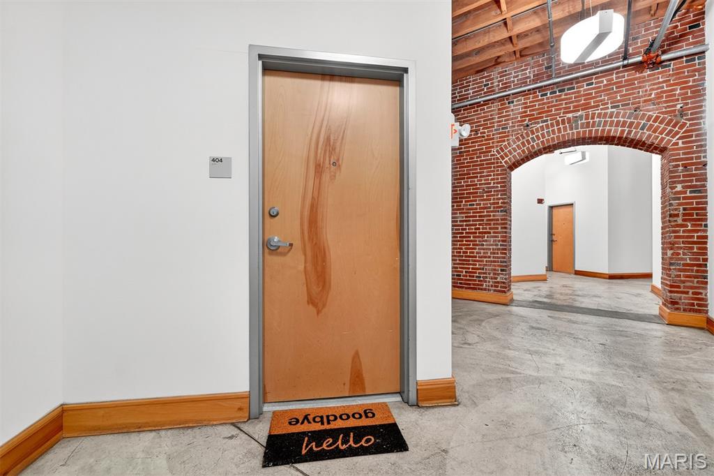 1004 Spruce Street Unit: 404