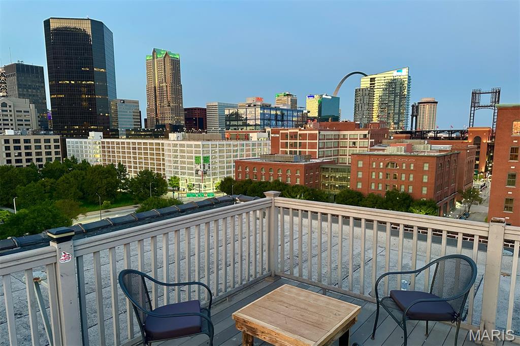 1004 Spruce Street Unit: 404