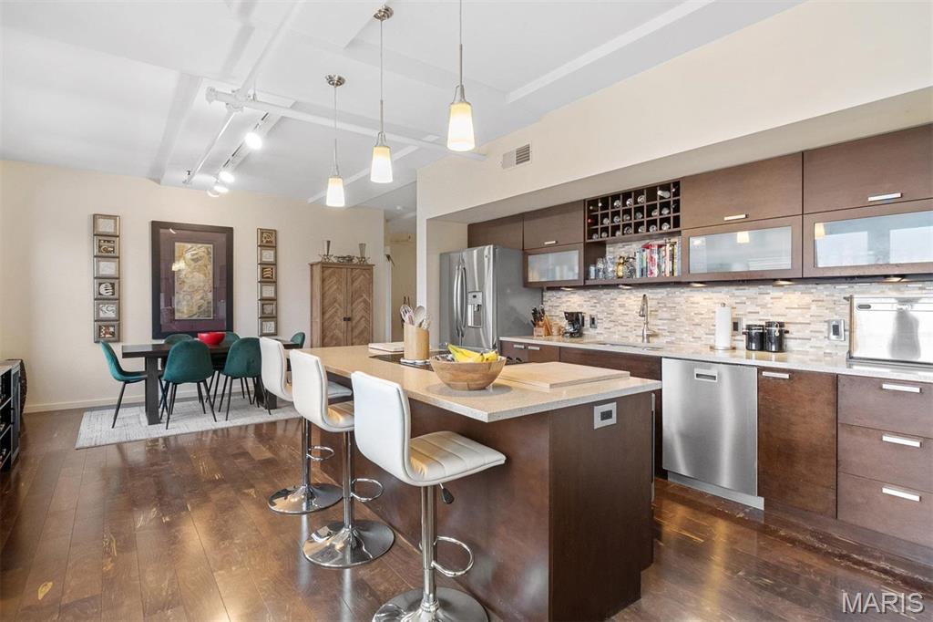 915 Olive Street Unit: 1203