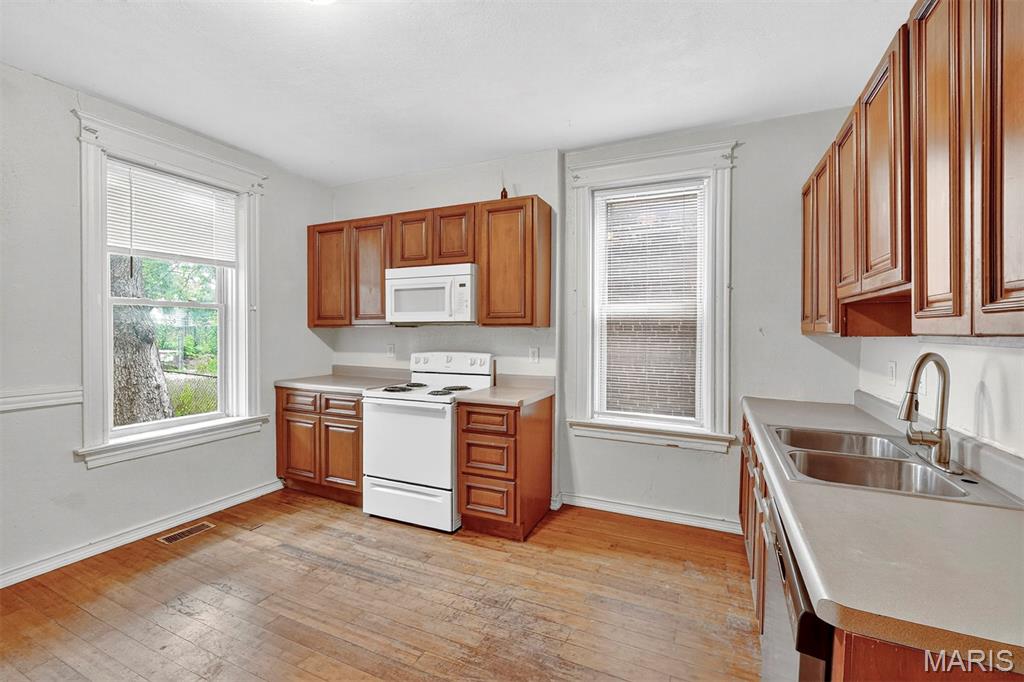 3240 Michigan Avenue