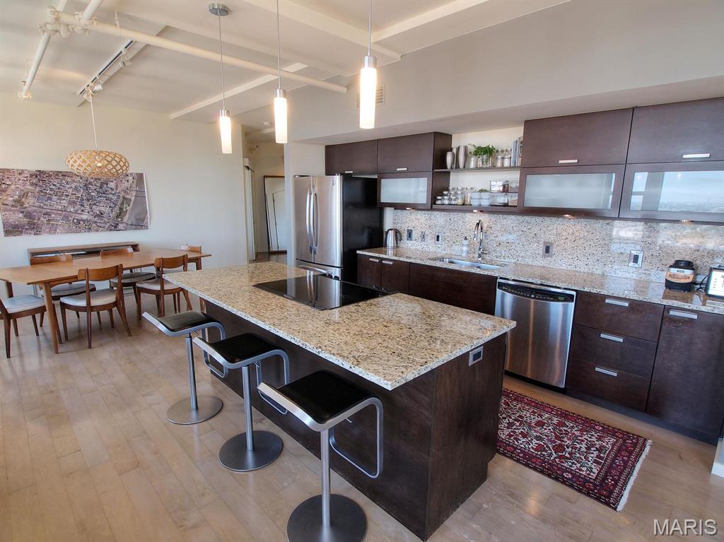 915 Olive Unit: 1503