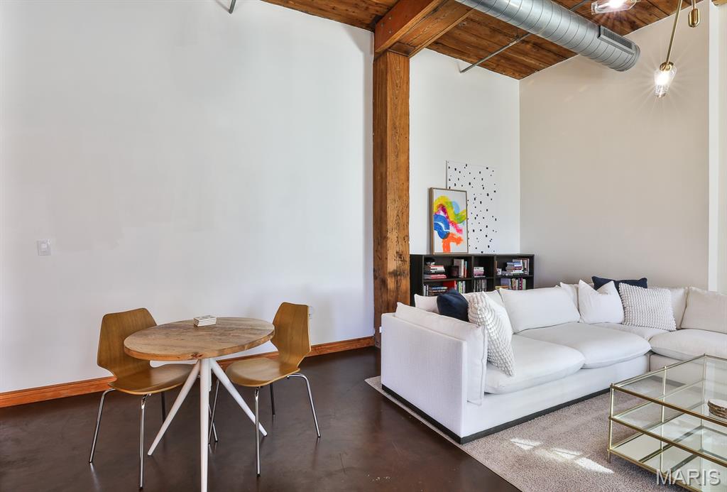 721 N 17th Street Unit: 304