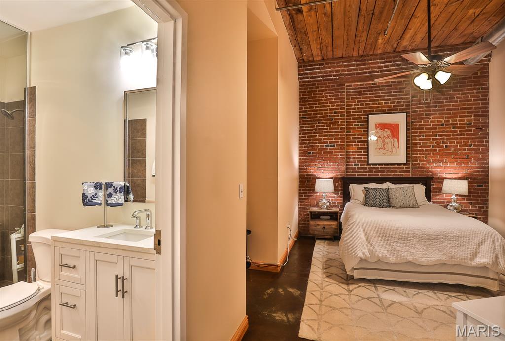 721 N 17th Street Unit: 304