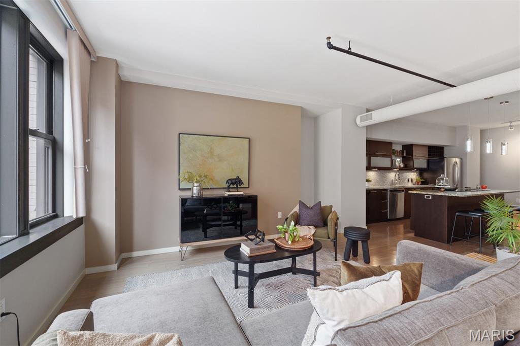 915 Olive Street Unit: 910