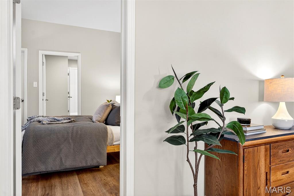 5834 Victoria Avenue