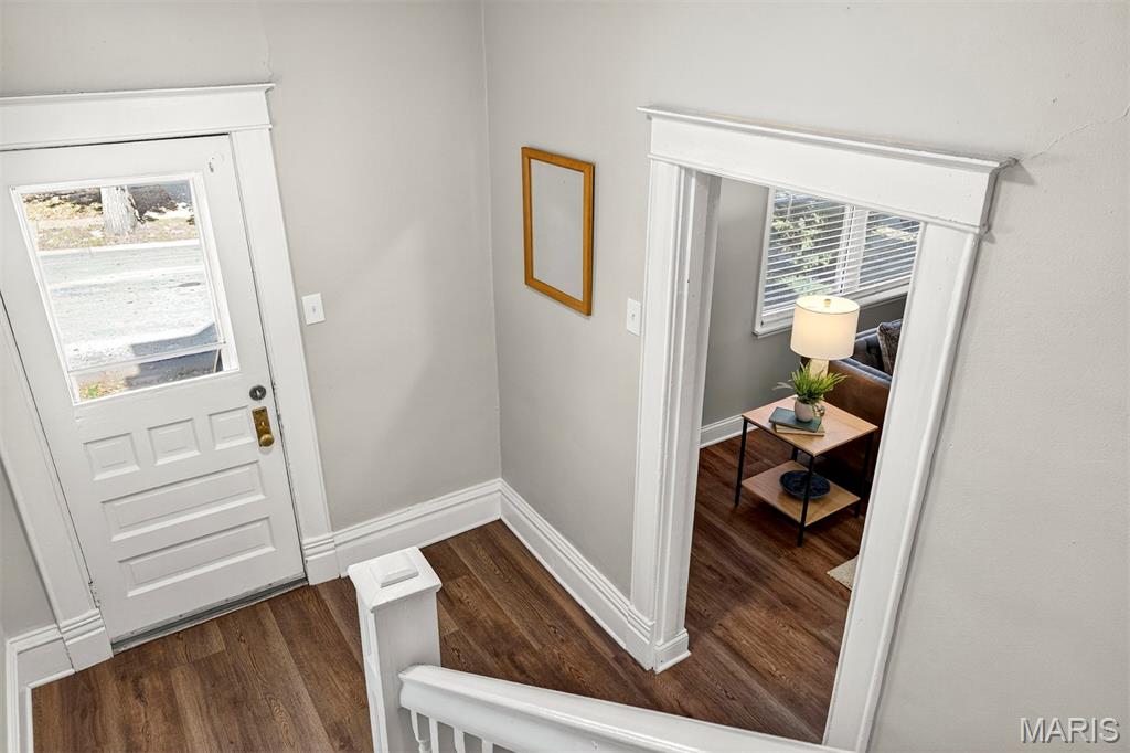 5834 Victoria Avenue