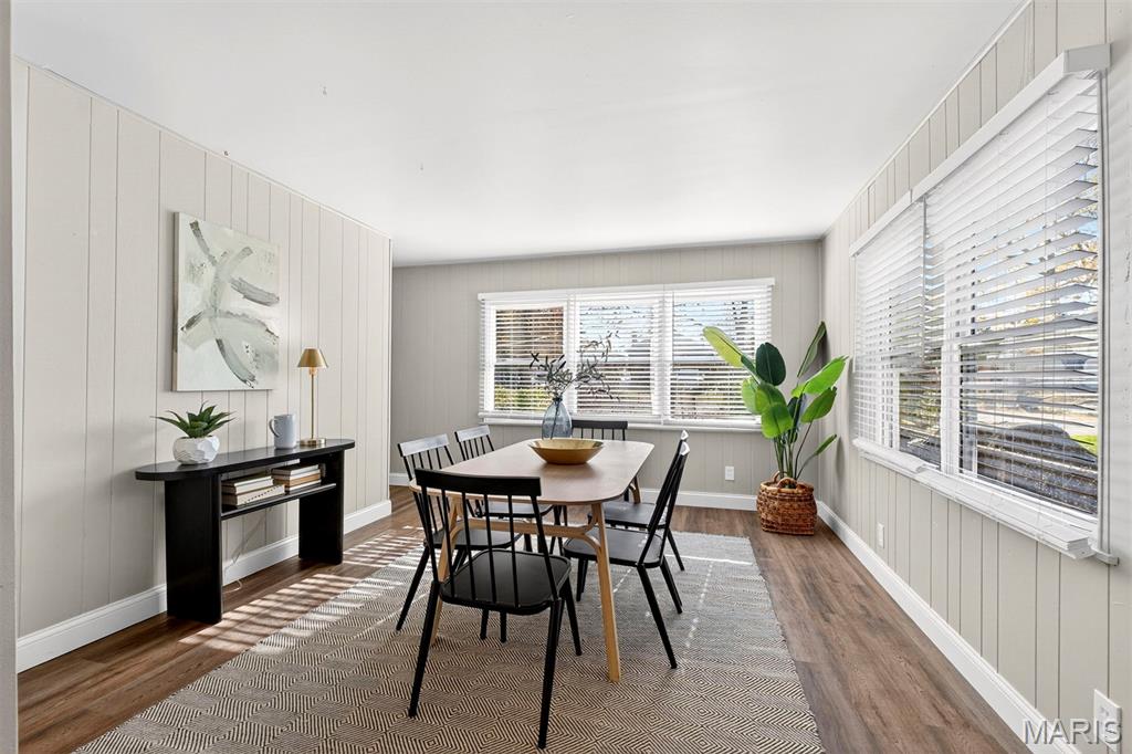 5834 Victoria Avenue