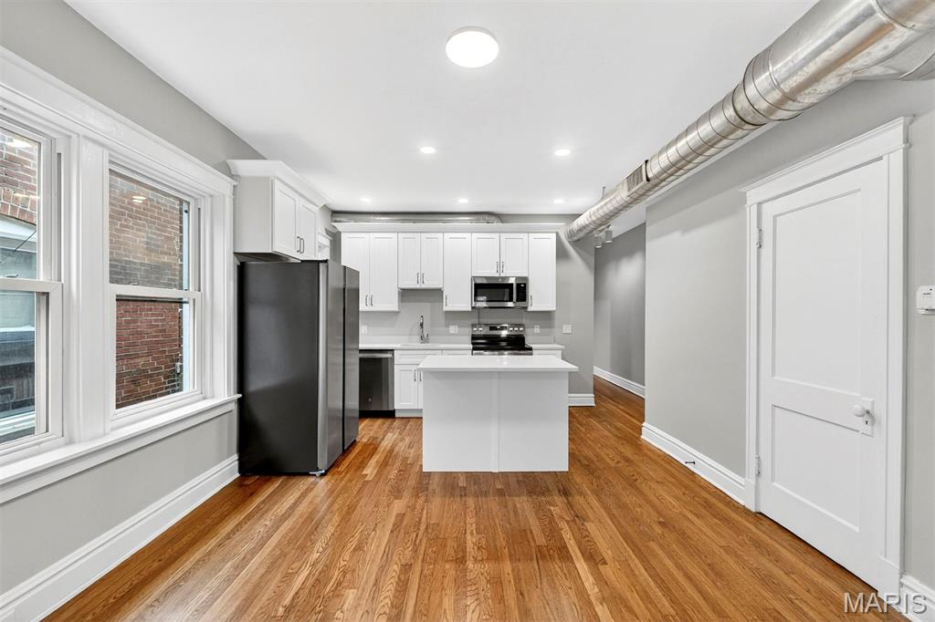 6432 Alamo Avenue Unit: 2E