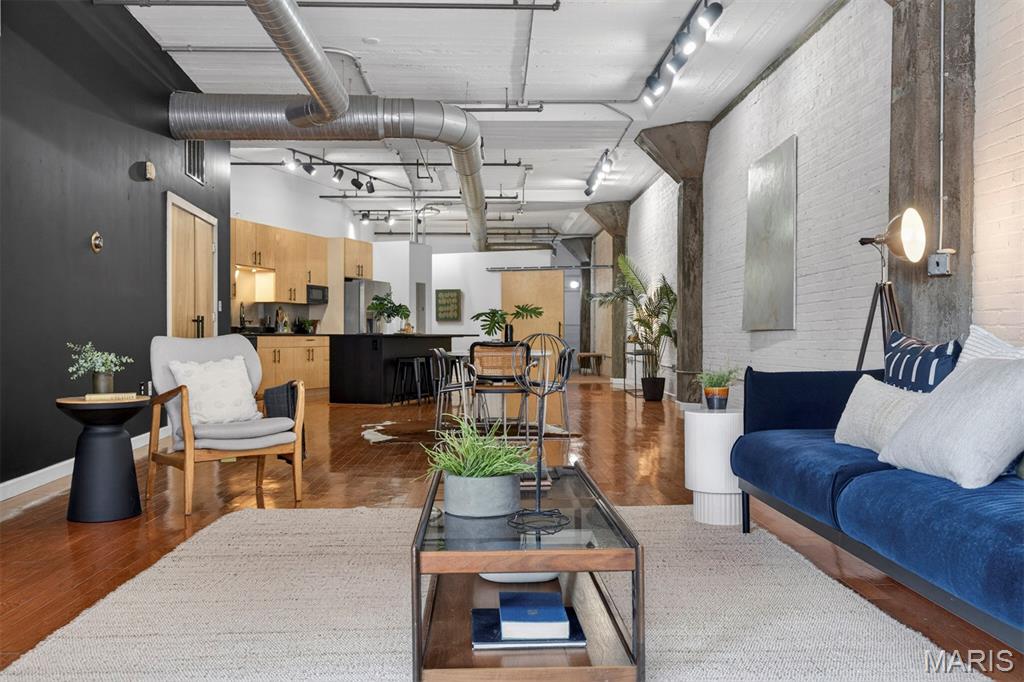 1619 Washington Avenue Unit: 505