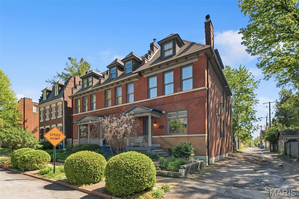 2140 Nebraska Avenue