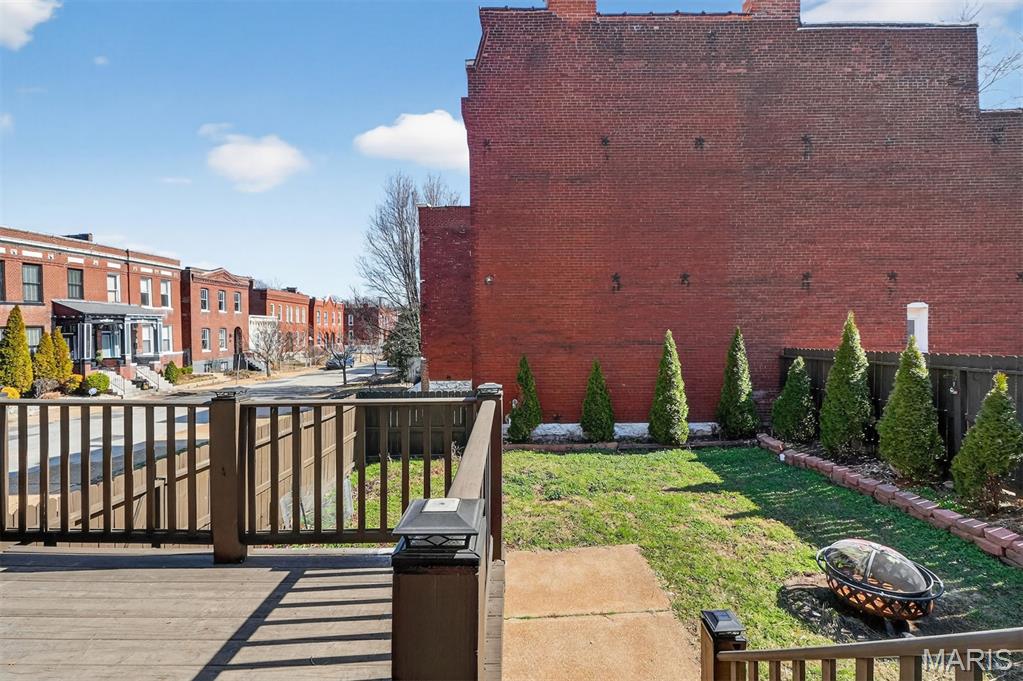 2124 Withnell Avenue