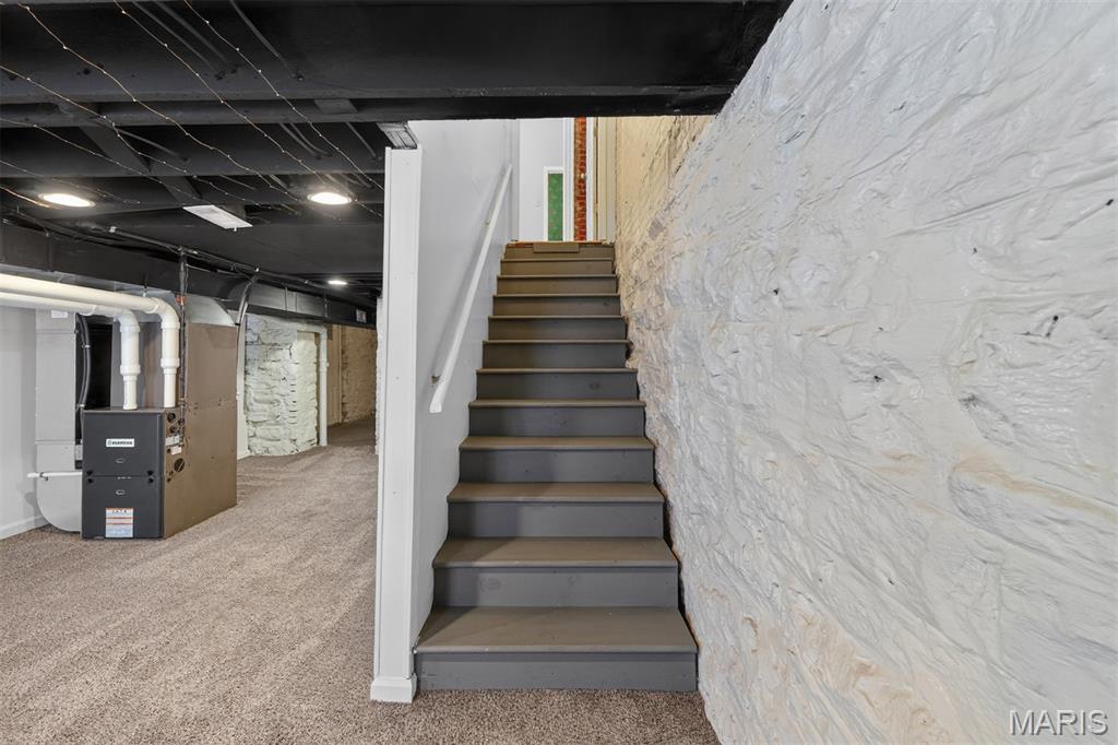 2124 Withnell Avenue