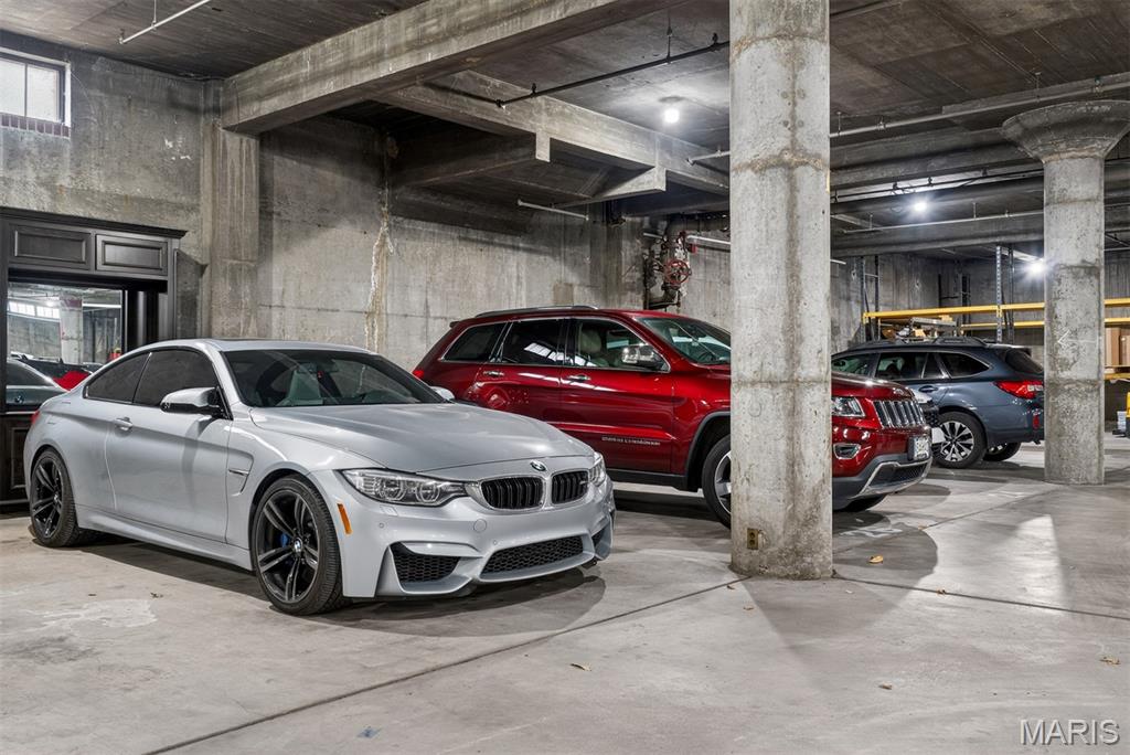 2647 Locust Street Unit: 2R