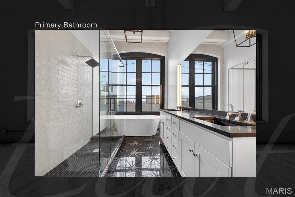 2647 Locust Street Unit: 2R