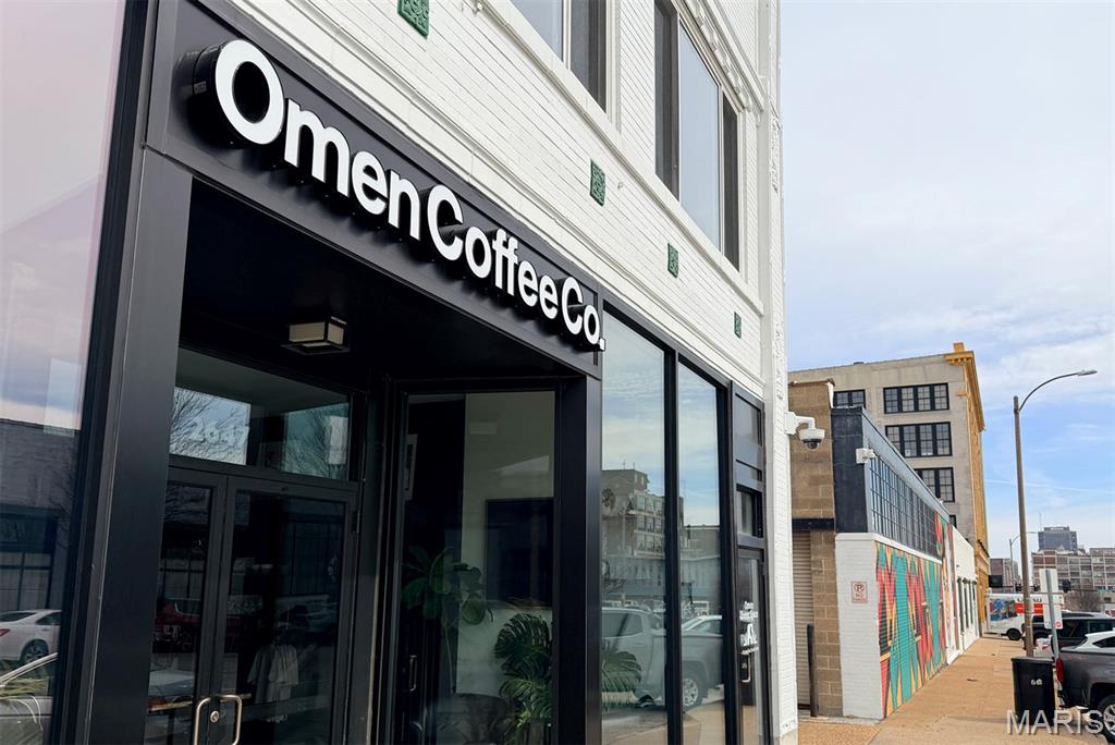 2647 Locust Street Unit: 2R