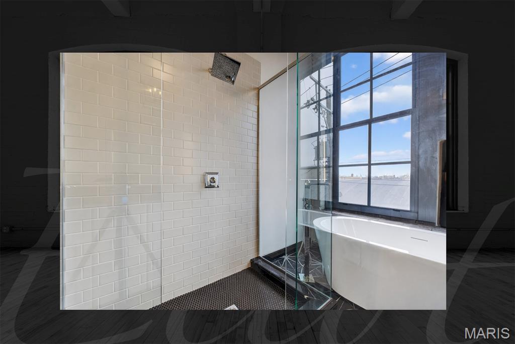 2647 Locust Street Unit: 2R