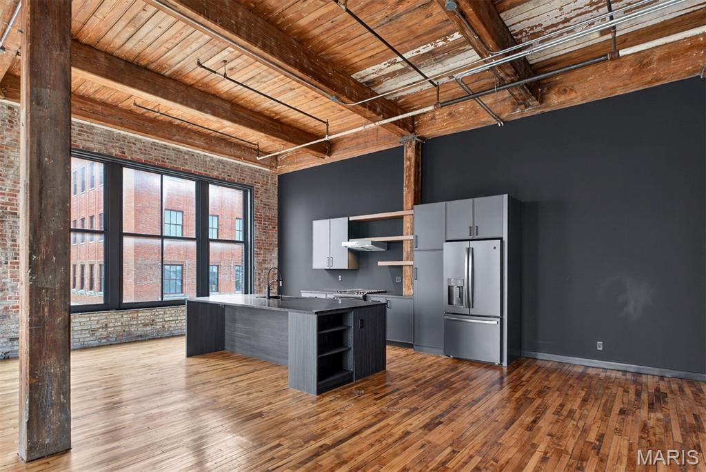 2647 Locust Street Unit: 4F