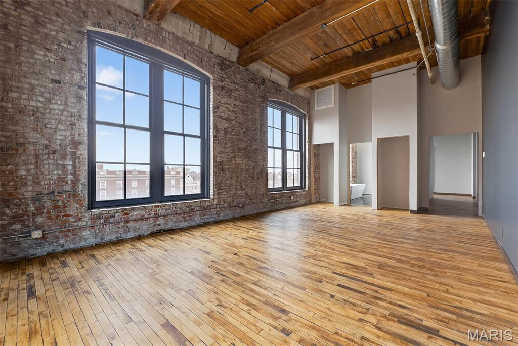 2647 Locust Street Unit: 4F