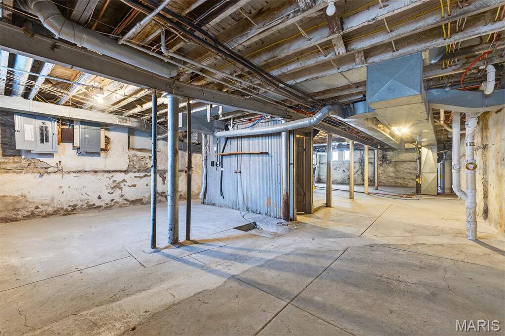 4229 Hartford Street