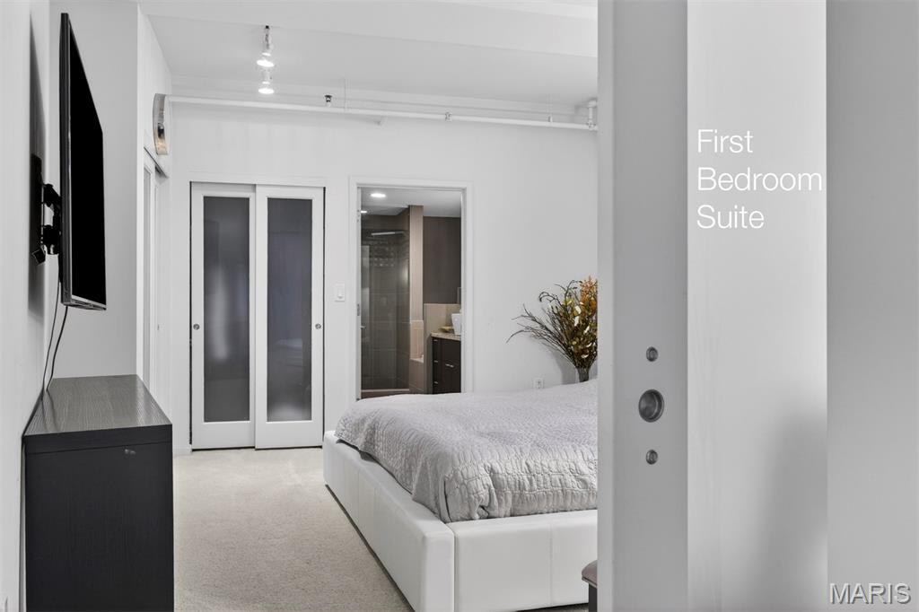 915 Olive Street Unit: 1605