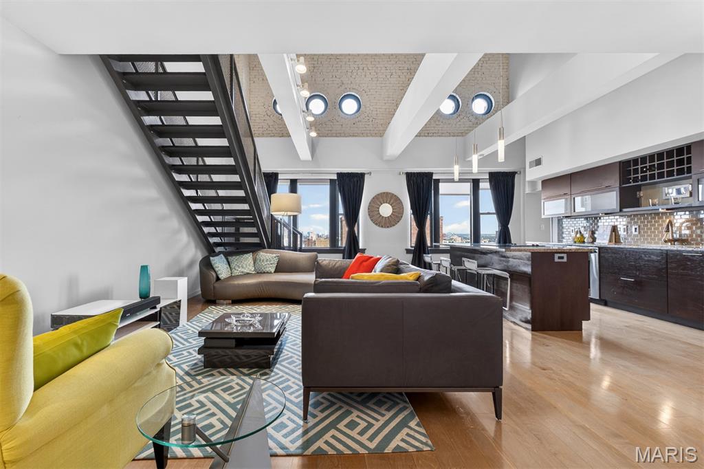 915 Olive Street Unit: 1605