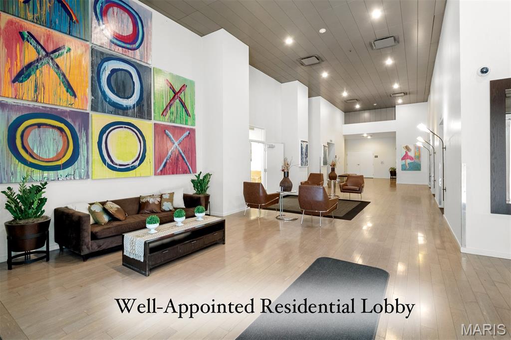 915 Olive Street Unit: 1605