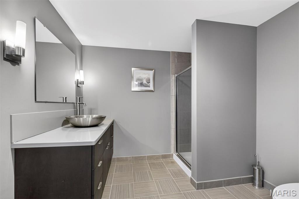 915 Olive Street Unit: 1605