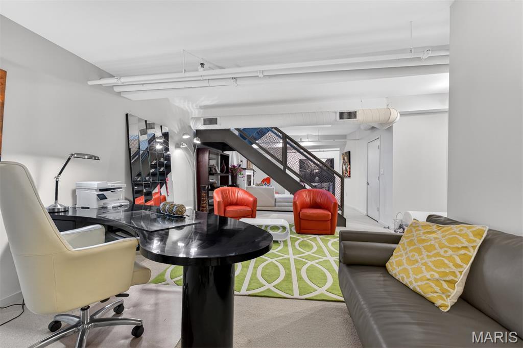 915 Olive Street Unit: 1605