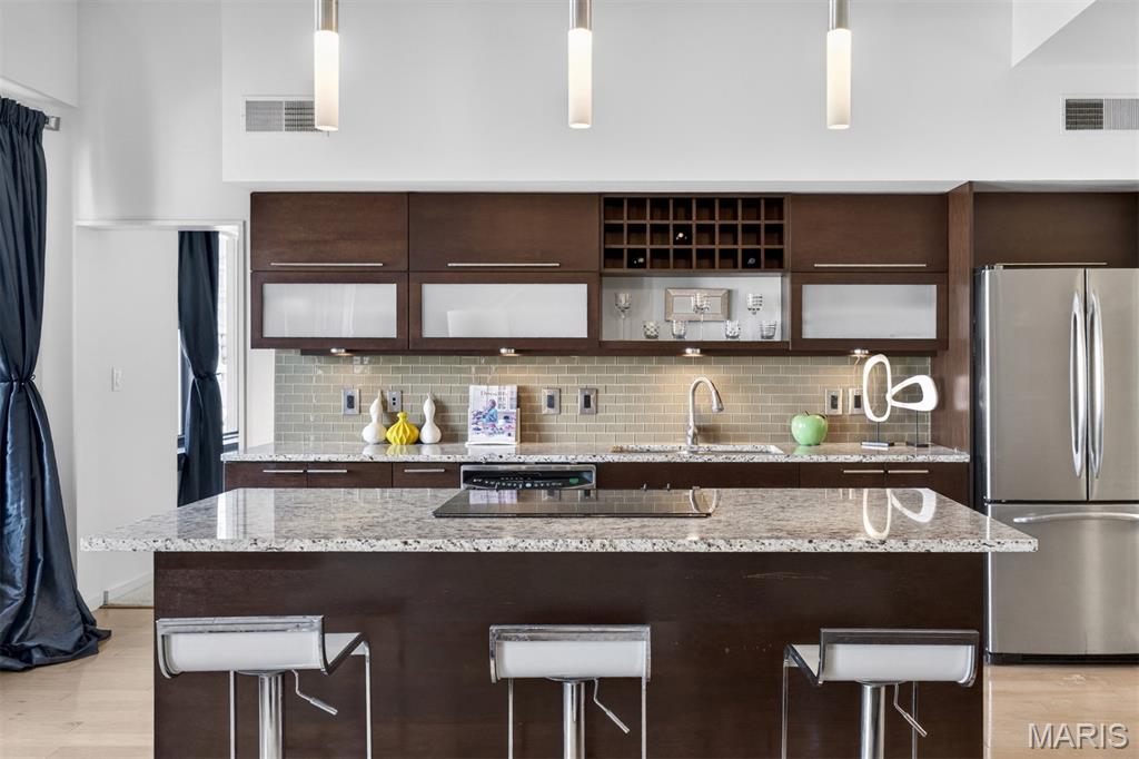 915 Olive Street Unit: 1605