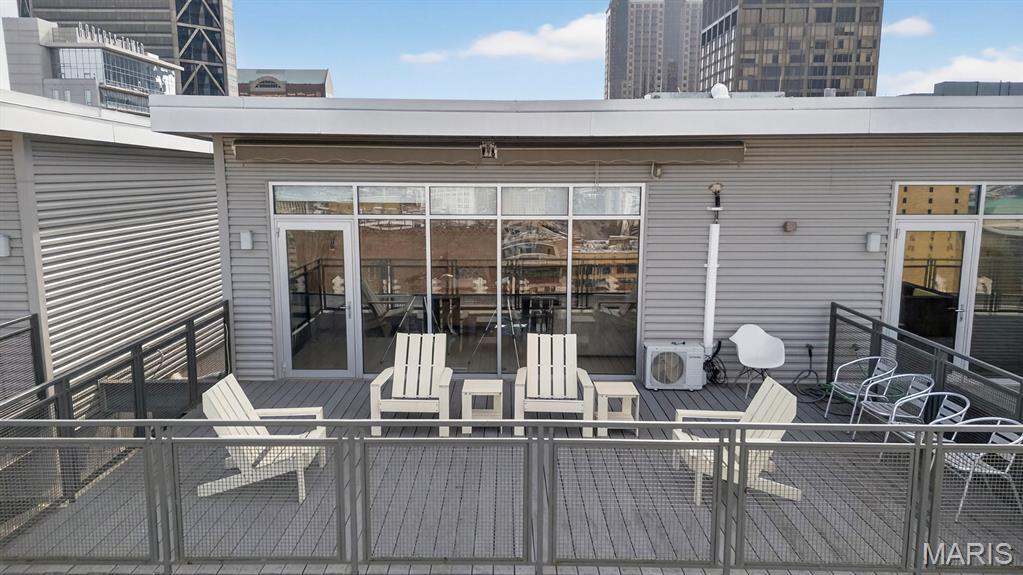 915 Olive Street Unit: 1605