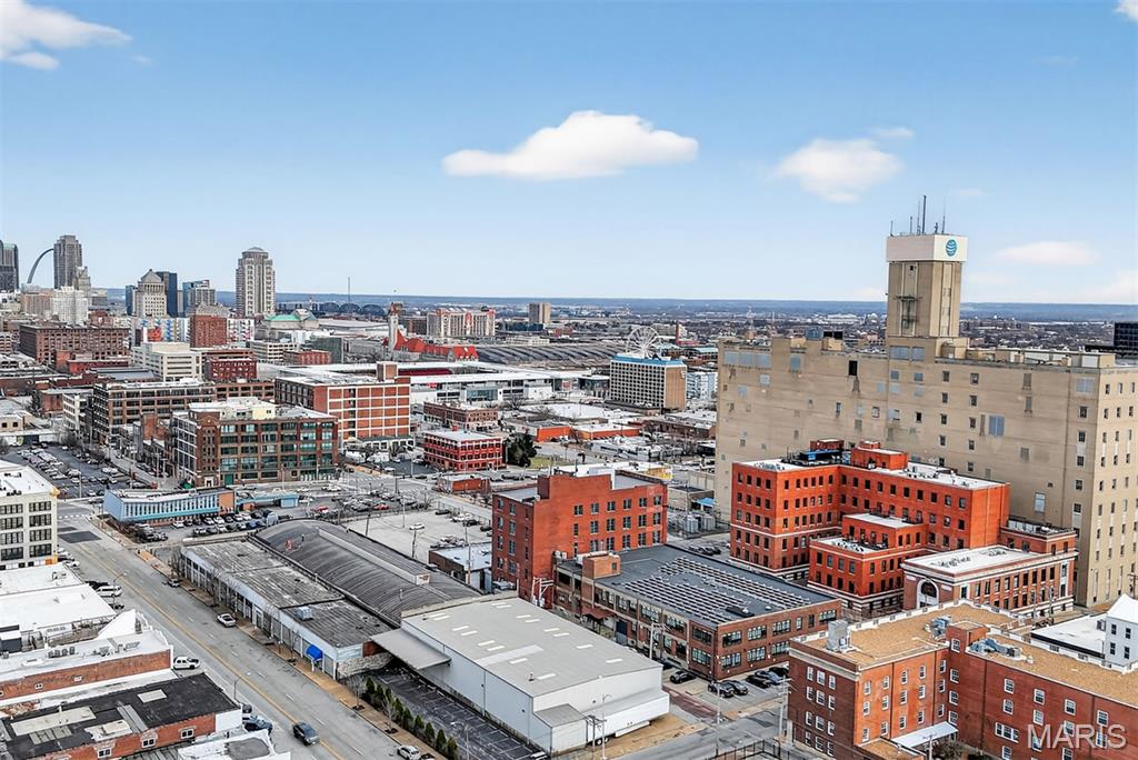 2647 Locust Street Unit: 4R