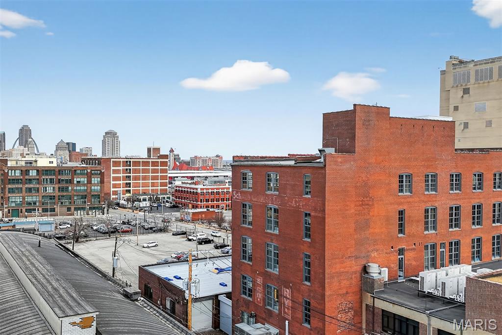 2647 Locust Street Unit: 4R