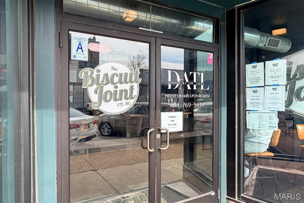 2647 Locust Street Unit: 4R