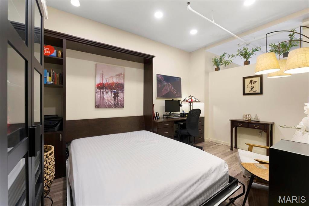 915 Olive Street Unit: 1011