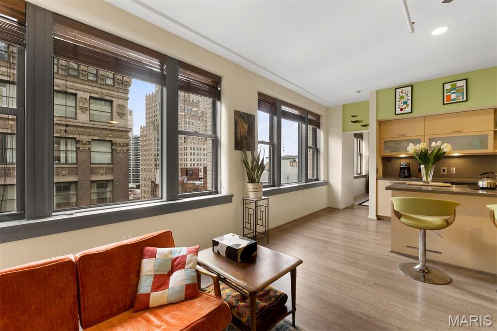 915 Olive Street Unit: 1011