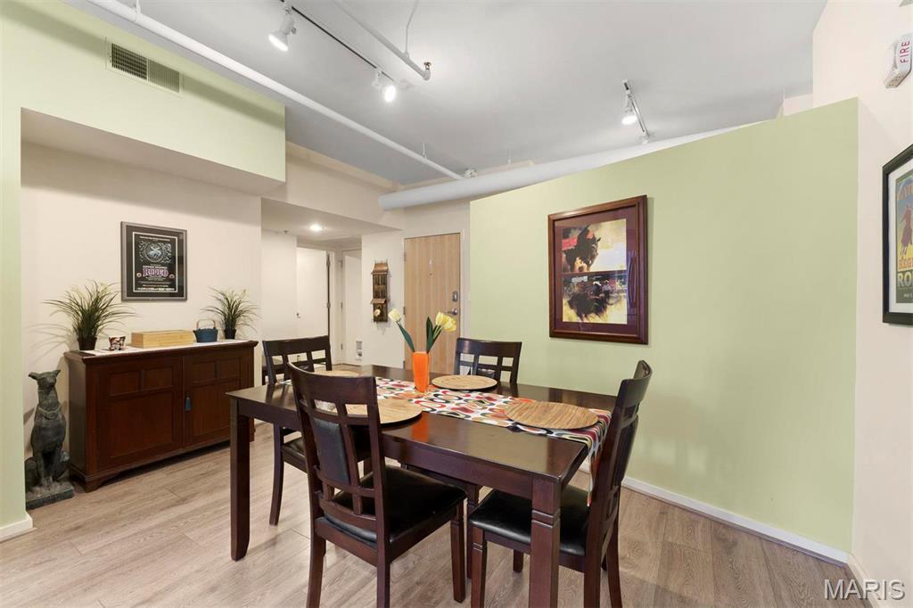 915 Olive Street Unit: 1011