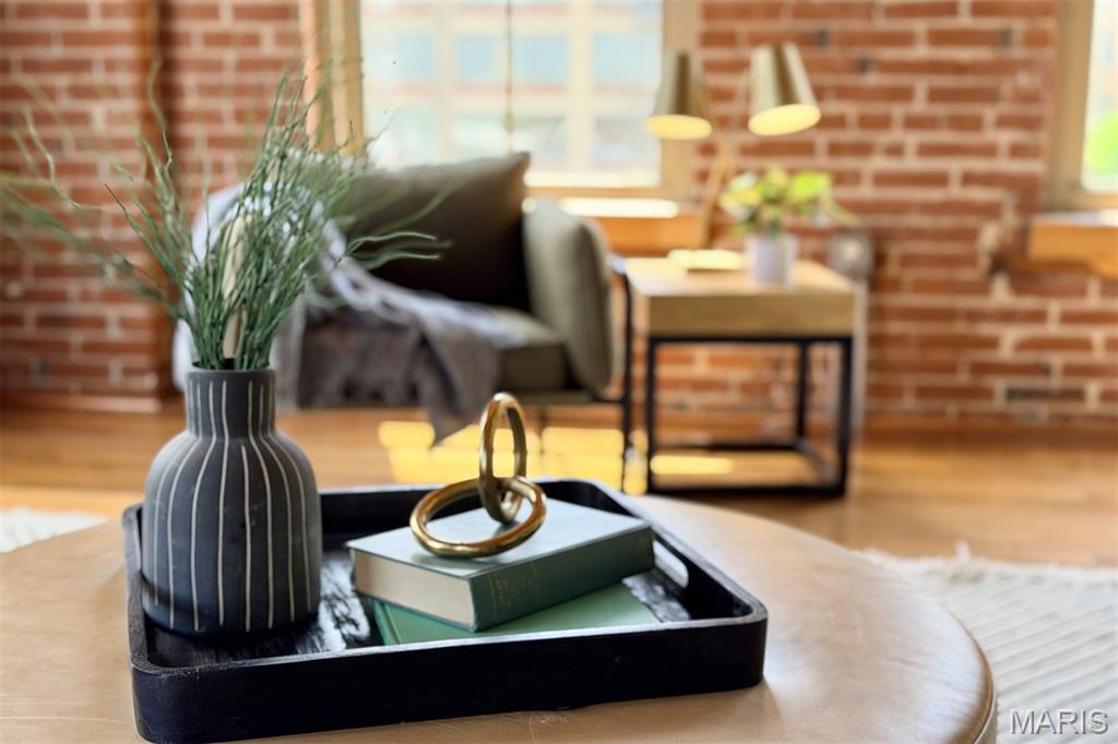 721 N 17th Unit: 405