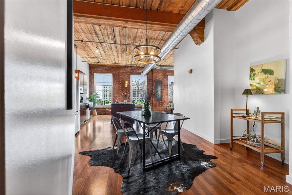 721 N 17th Unit: 405