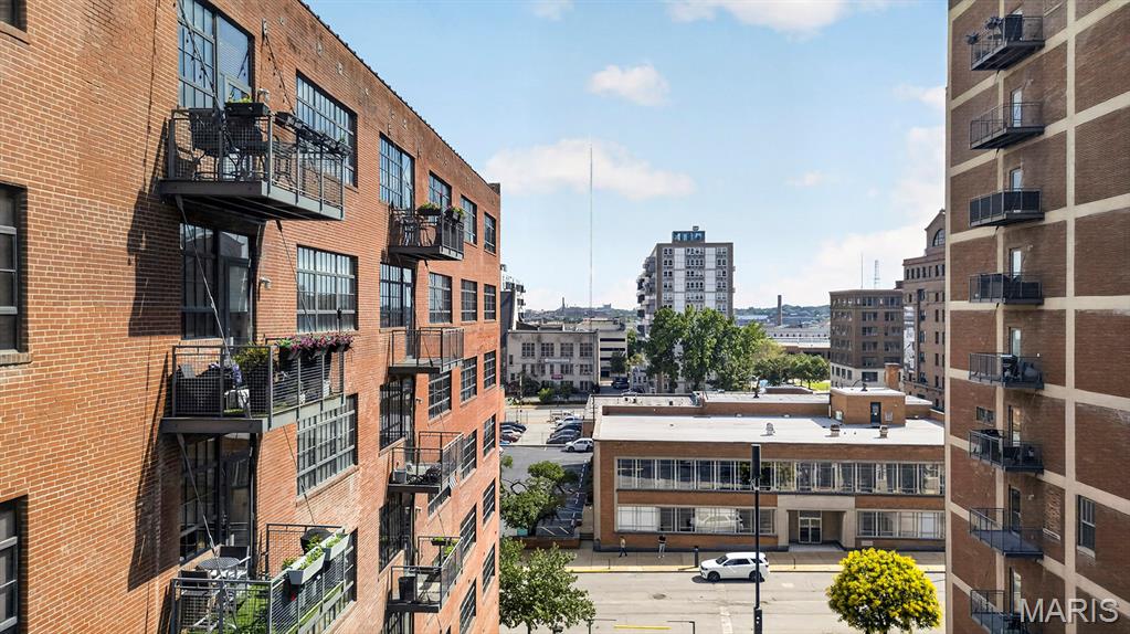 1611 Locust Street Unit: 603