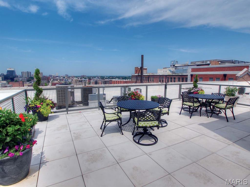 1611 Locust Street Unit: 603
