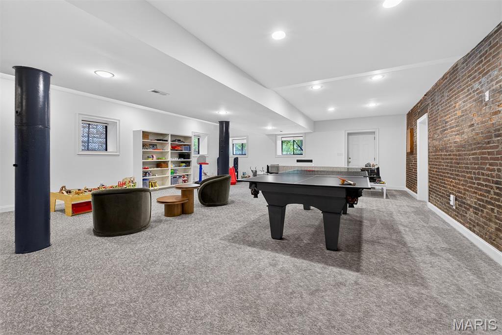 2035 Park Avenue