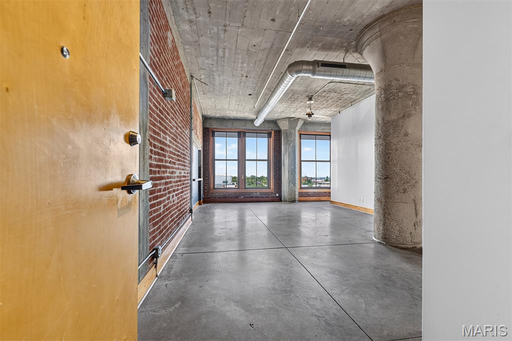 1601 Washington Avenue Unit: 401